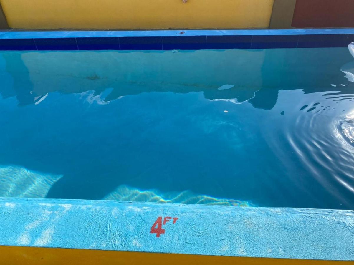 Paradise Villa Sleep 6 Private Pool オーチョ・リオス エクステリア 写真
